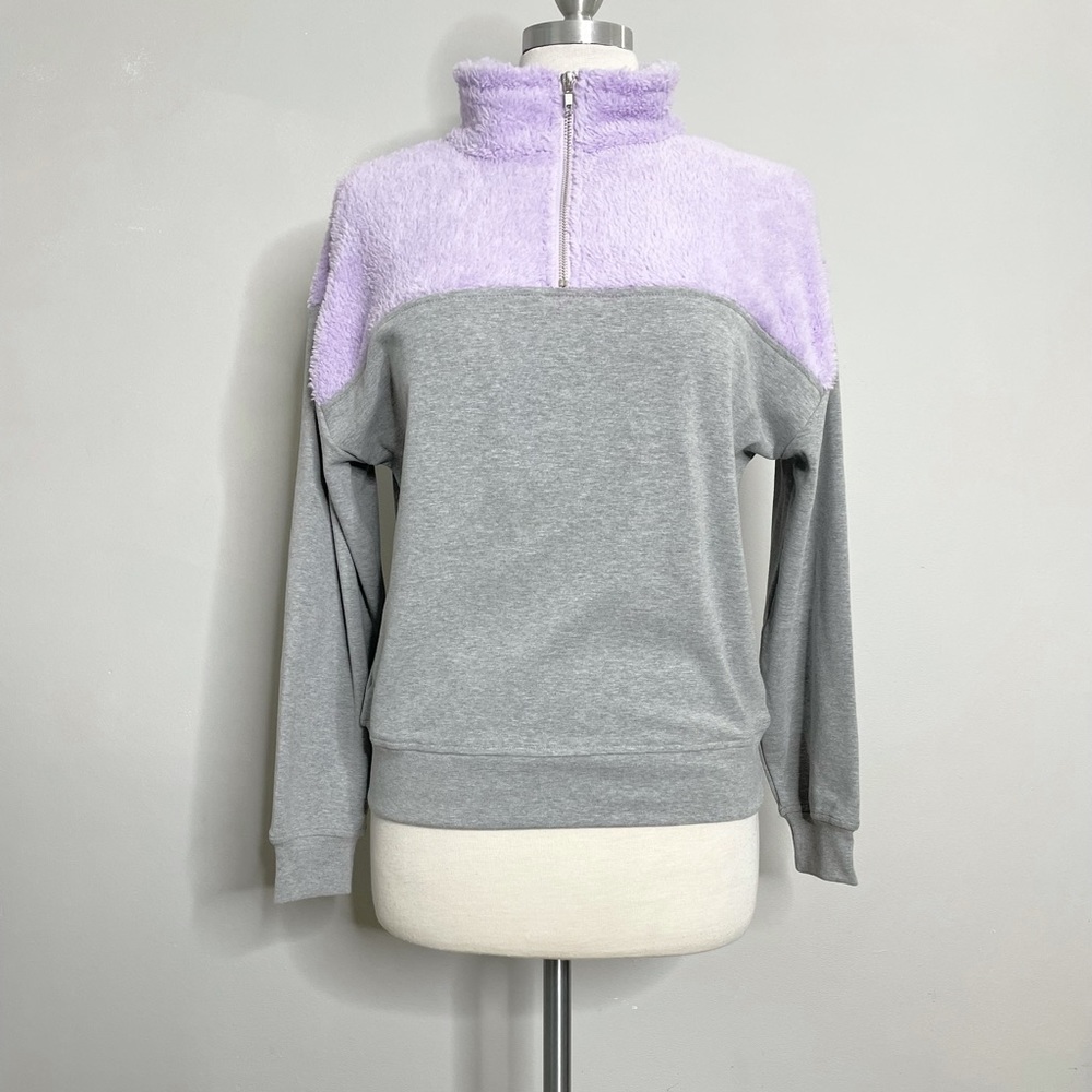 KENDALL + KYLIE 1/4 Zip Mock Neck Long Sleeve Sweatshirt